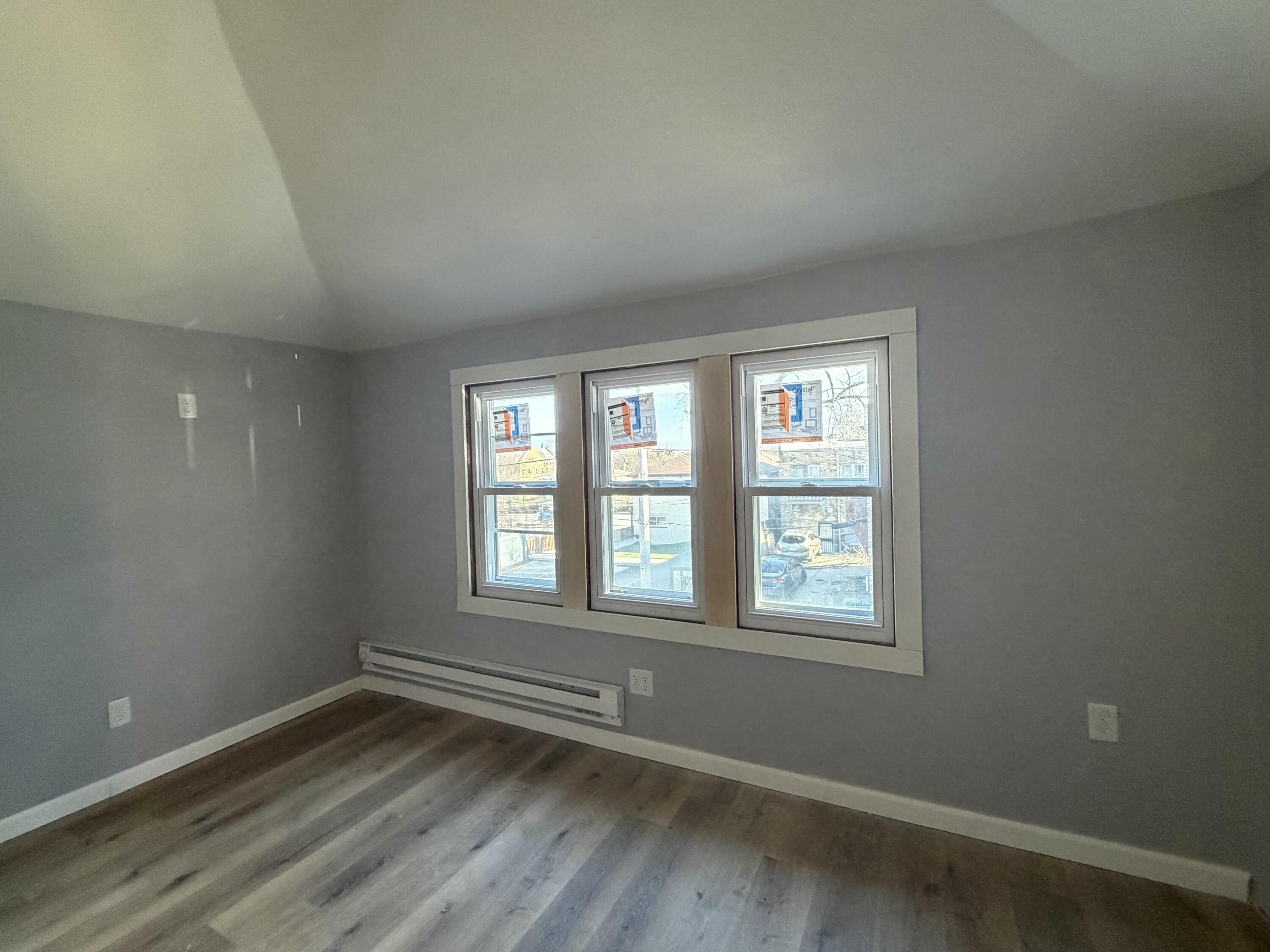 2724 North 53rd Street Milwaukee, WI 53210 - Photo 21 of 28 Dining/Living Room Upper