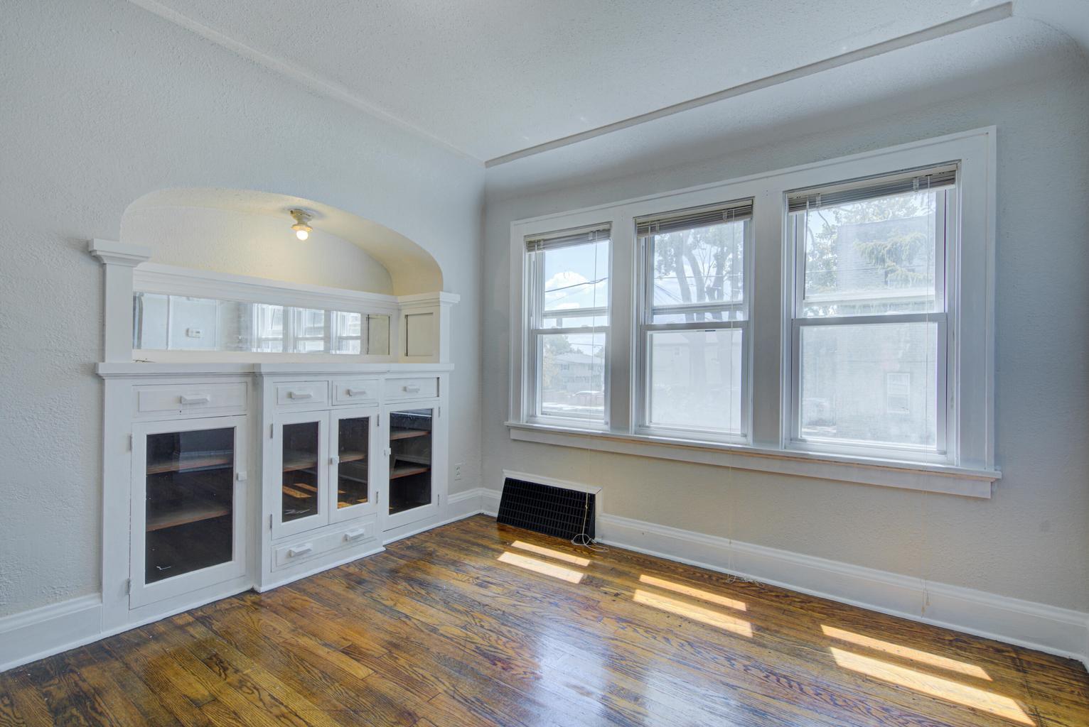 2724 North 53rd Street Milwaukee, WI 53210 - Photo 3 of 28 Dining Room