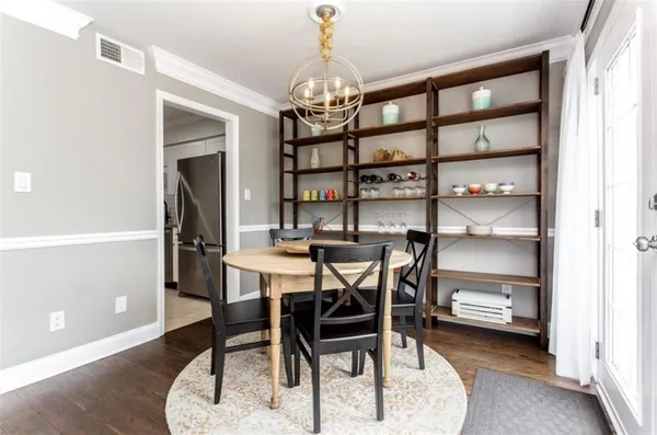 $2,450 | 6980 Roswell Road, Unit B6, Atlanta, GA 30328