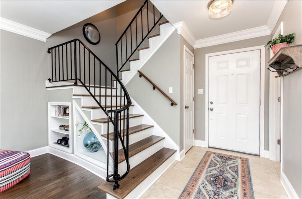 6980 Roswell Road, Unit B6 Atlanta, GA 30328 - Photo 5 of 31 a view of entryway with wooden floor