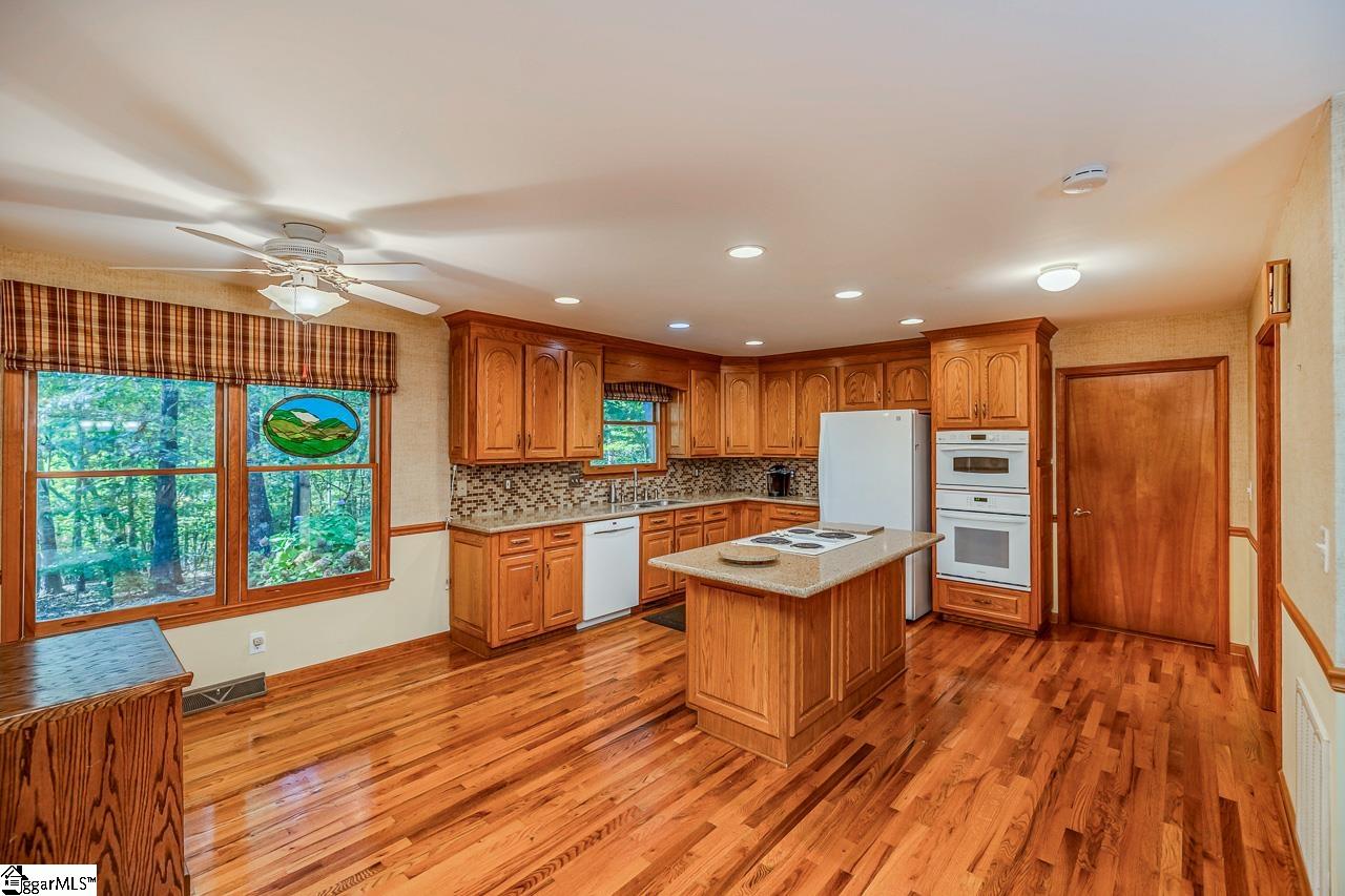 253 Fish Hawk Road Cleveland, SC 29635 - Photo 18 of 34 Gallery Image 18