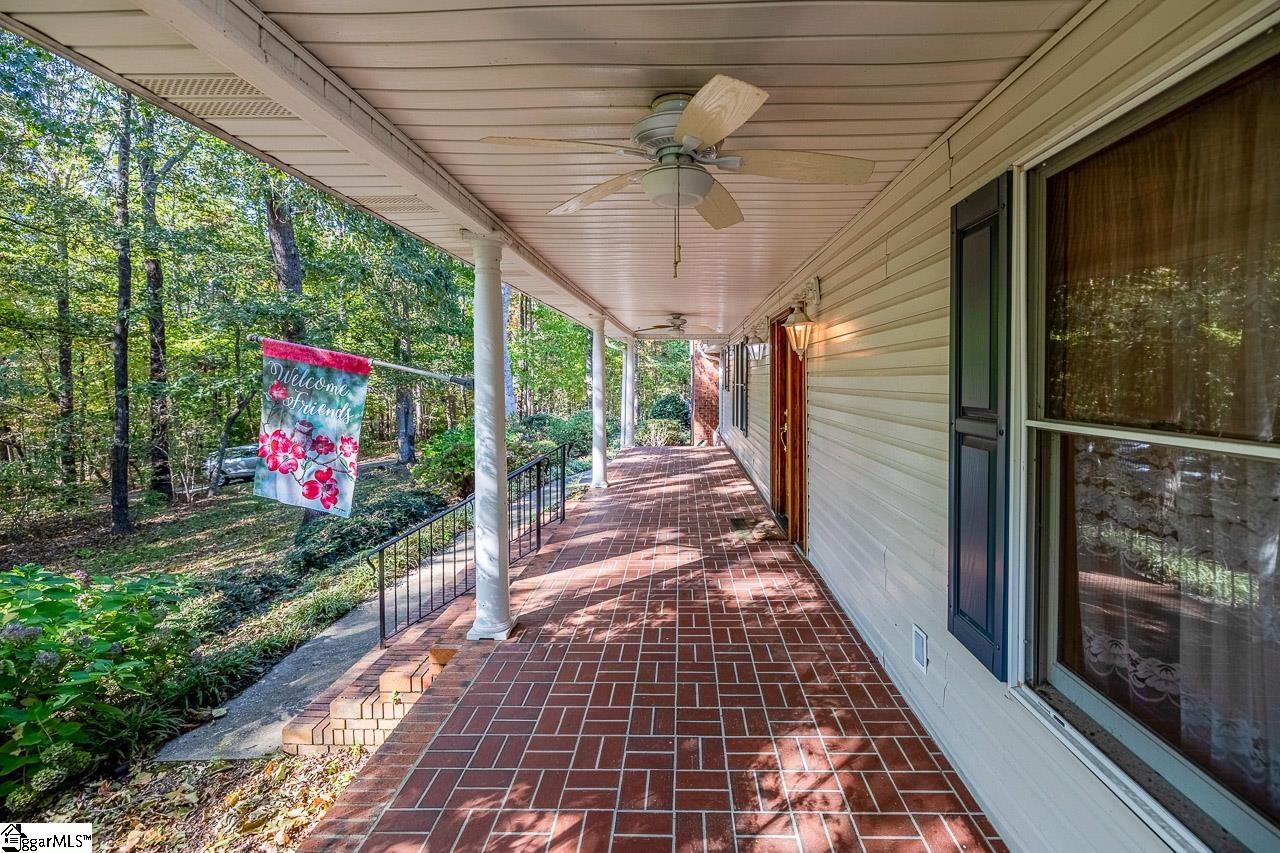 253 Fish Hawk Road Cleveland, SC 29635 - Photo 6 of 34 Gallery Image 6