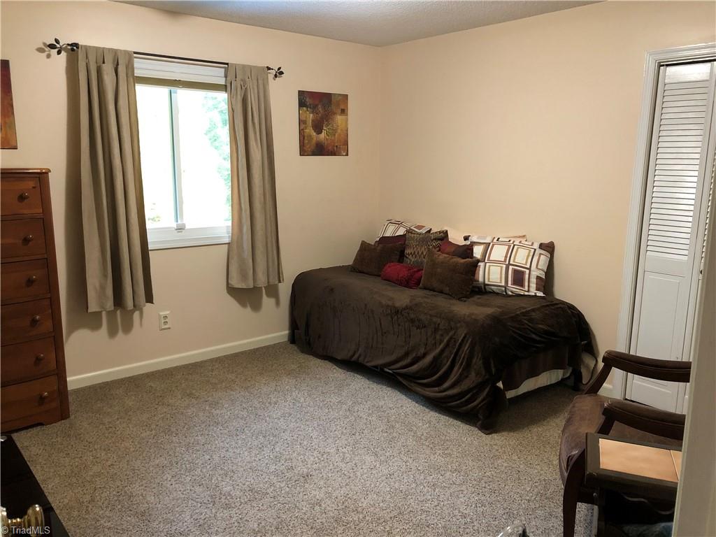 116 Sagewood Road Jamestown, NC 27282 - Photo 14 of 38 Gallery Image 14