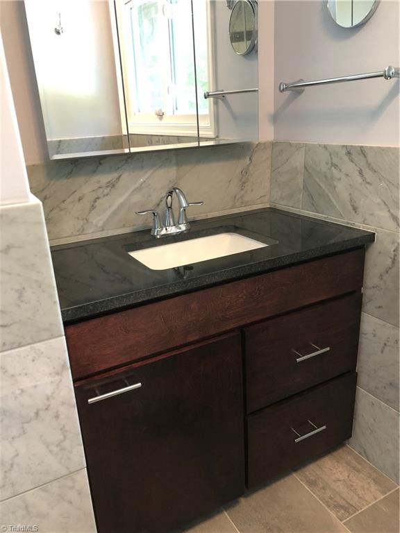 116 Sagewood Road Jamestown, NC 27282 - Photo 23 of 38 Gallery Image 23