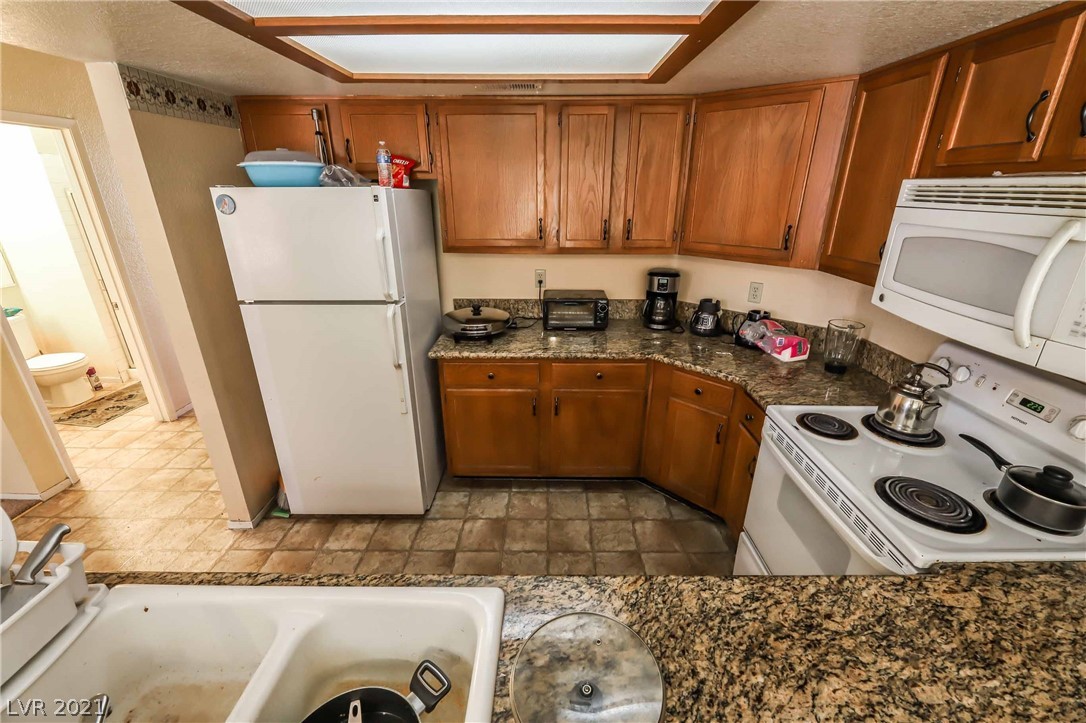 6250 West Flamingo Road, Unit 162 Las Vegas, NV 89103 - Photo 10 of 31