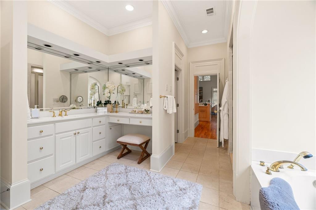 1020 Ven Villa Road Marietta, GA 30062 - Photo 43 of 84 Gallery Image 43