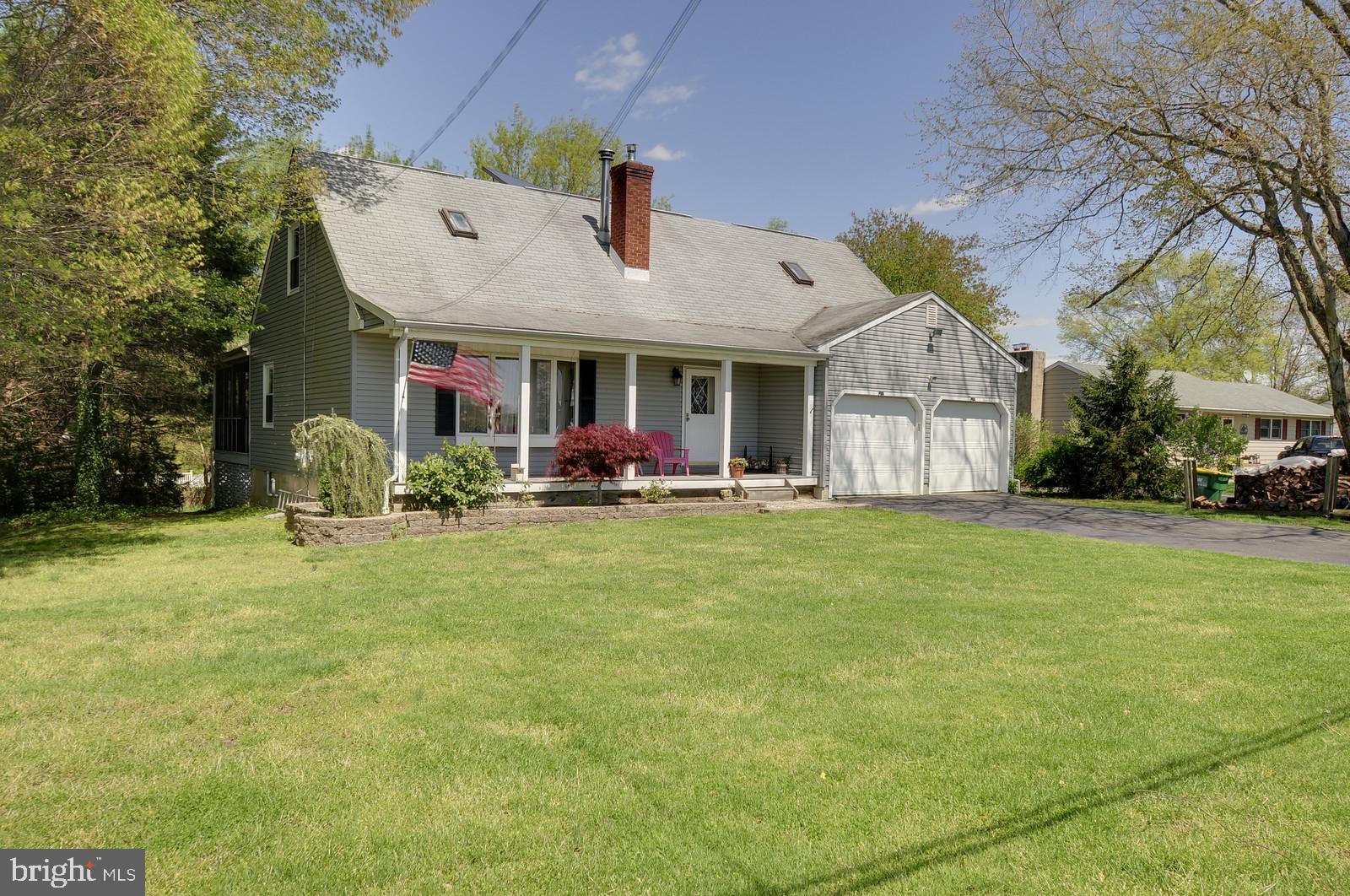 103 West Millstream Road Cream Ridge, NJ 08514 - Photo 1 of 40