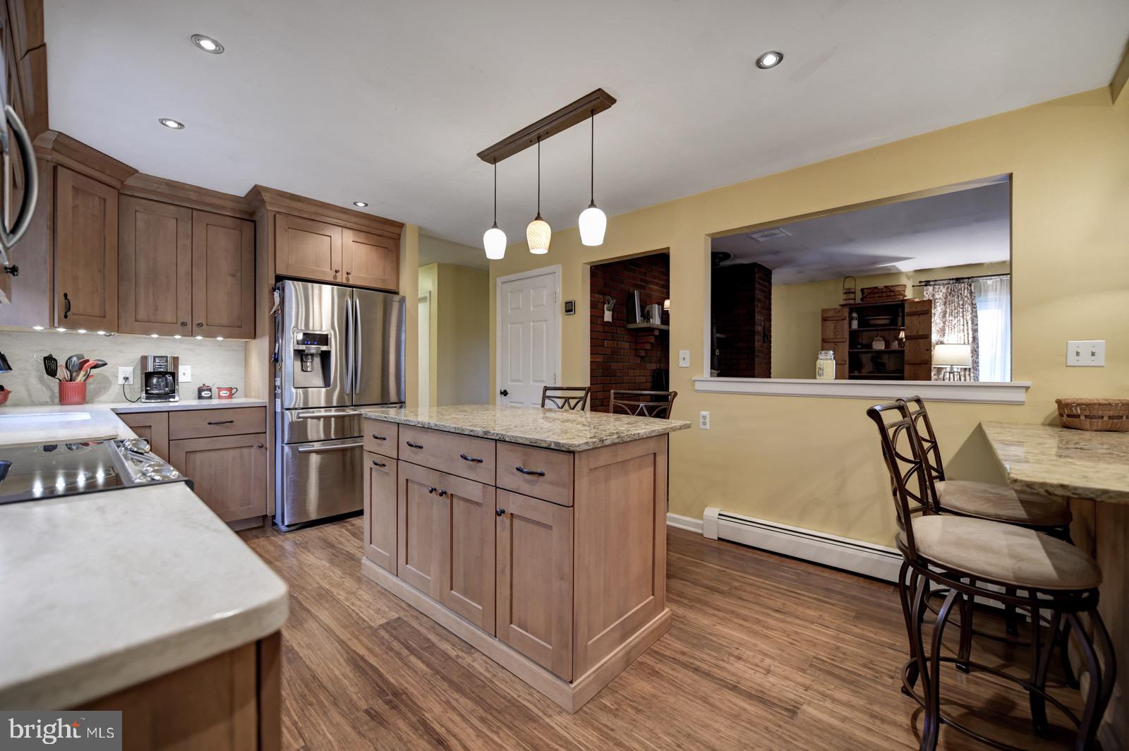 103 West Millstream Road Cream Ridge, NJ 08514 - Photo 11 of 40