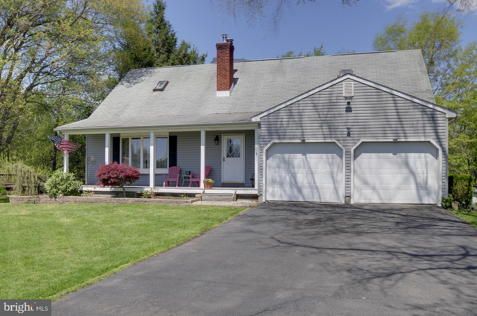 103 West Millstream Road Cream Ridge, NJ 08514 - Photo 4 of 40
