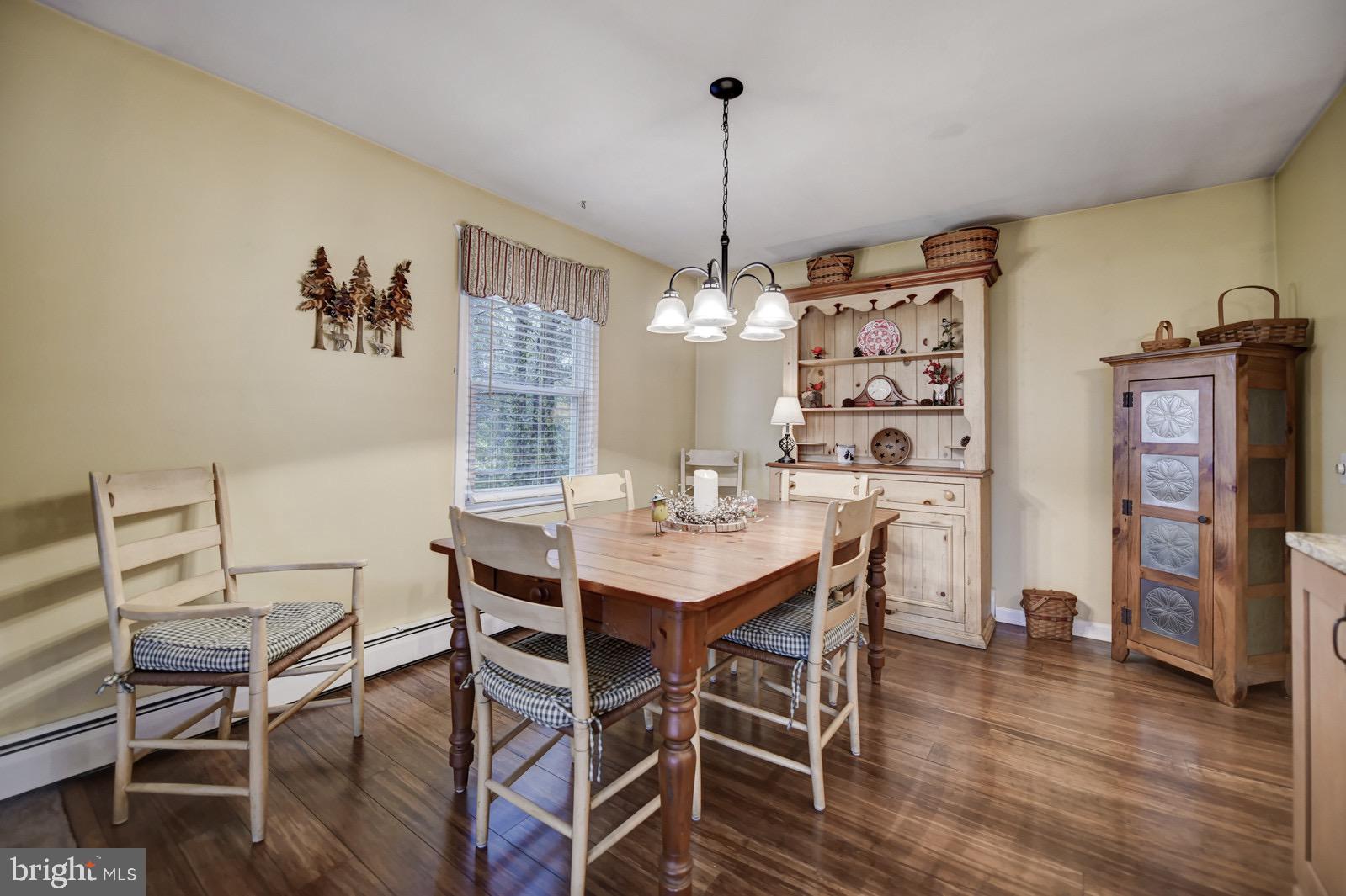 103 West Millstream Road Cream Ridge, NJ 08514 - Photo 9 of 40