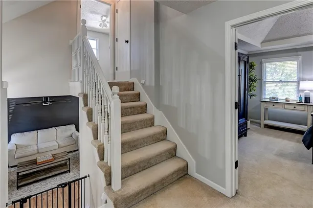 $369,900 | 8505 North McDonald Avenue, Kansas City, MO 64153