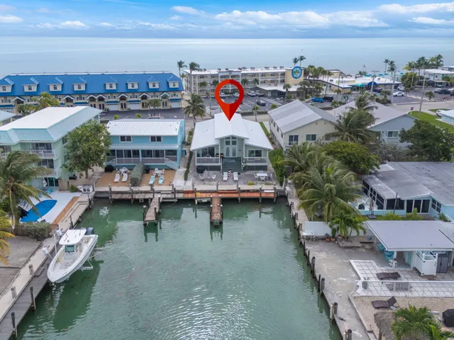 $1,600,000 | 350 East Ocean Drive, Key Colony Beach, FL 33051