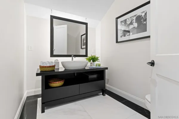 $5,875,000 | 13995 Mira Montana Drive, Del Mar, CA 92014