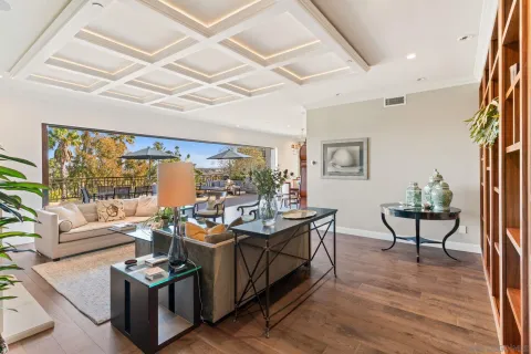 $5,875,000 | 13995 Mira Montana Drive, Del Mar, CA 92014