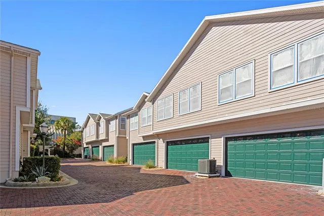 $1,125,000 | 350 2nd Street North, Unit 6, St. Petersburg, FL 33701