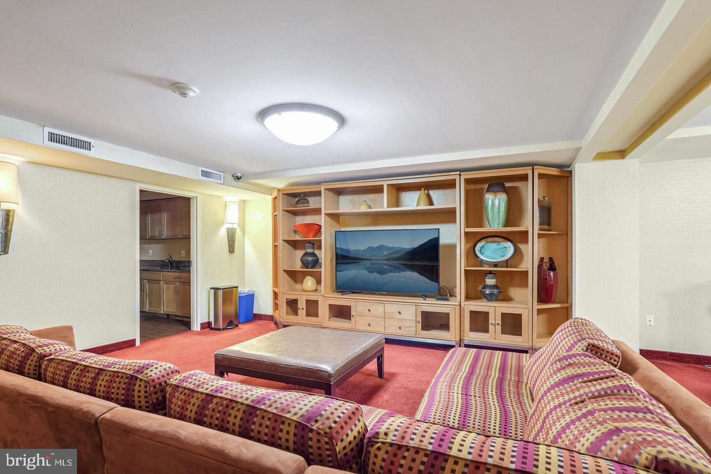 950 25th Street Northwest, Unit 523N Washington, DC 20037 - Photo 19 of 23