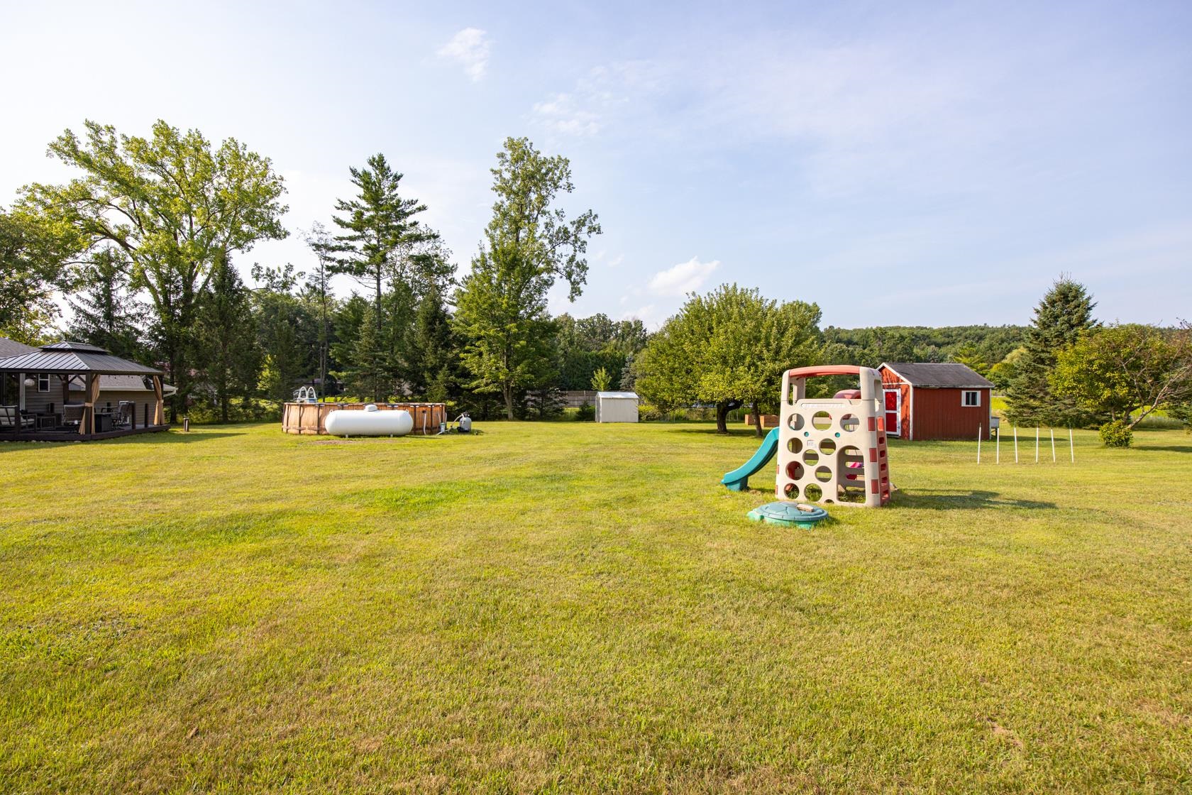 N2275 Bean City Road New London, WI 54961 - Photo 29 of 39 Gallery Image 29