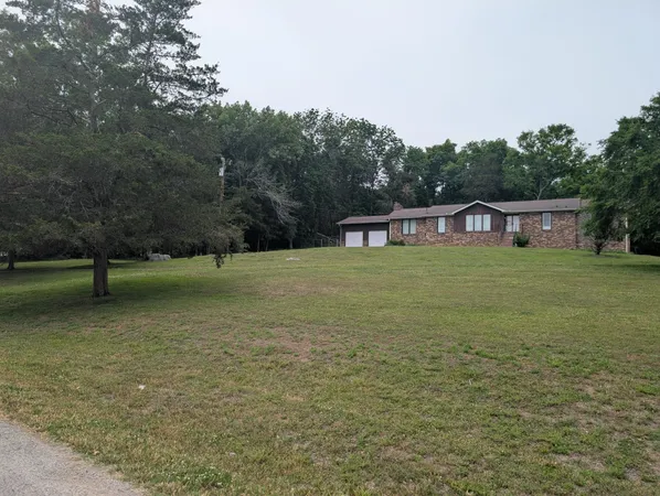 $695,900 | 152 Snug Harbor Drive, Hendersonville, TN 37075