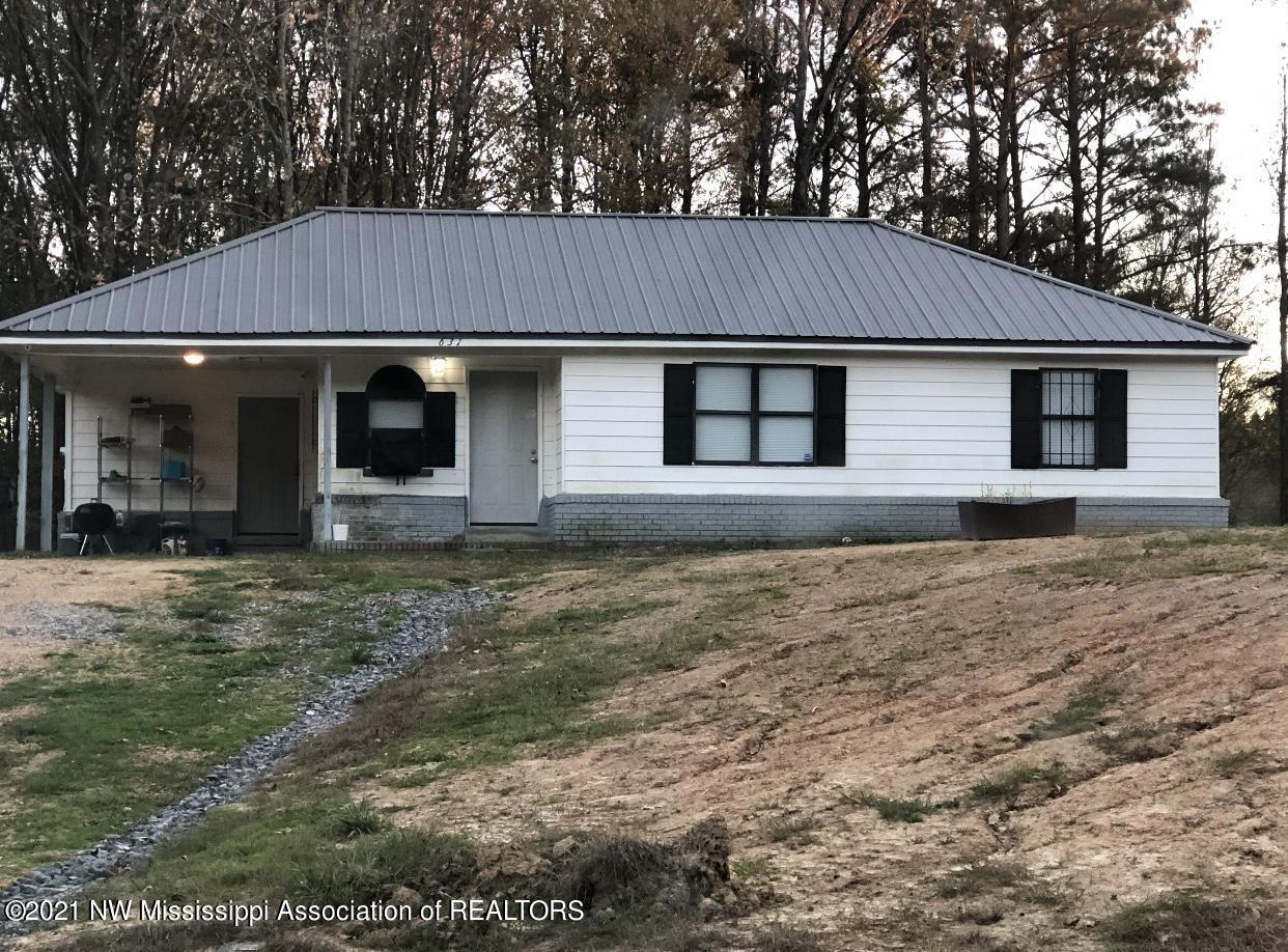 631 French Road Byhalia, MS 38611 - Photo 1 of 13 Front
