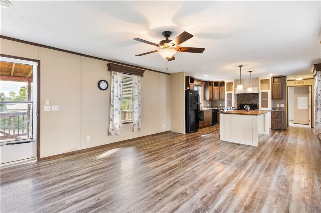 204 Castle Road Washington, PA 15301 - Photo 12 of 29 Gallery Image 12