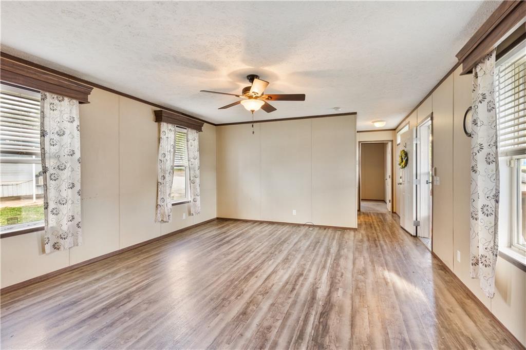 204 Castle Road Washington, PA 15301 - Photo 13 of 29 Gallery Image 13