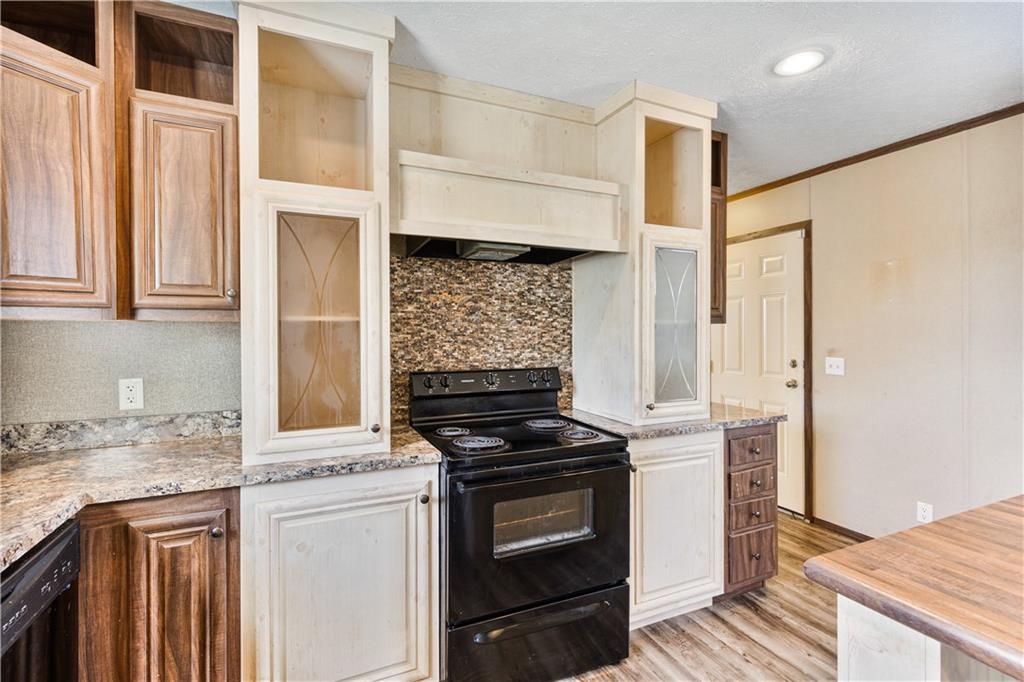 204 Castle Road Washington, PA 15301 - Photo 18 of 29 Gallery Image 18