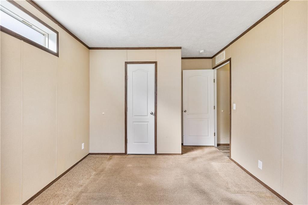 204 Castle Road Washington, PA 15301 - Photo 23 of 29 Gallery Image 23