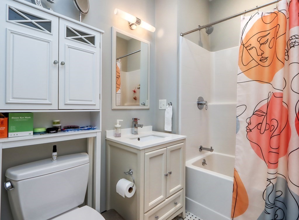 1 St Clare Road, Unit 8 Medford, MA 02155 - Photo 10 of 14