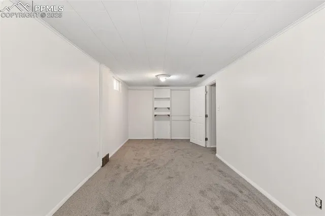 a view of empty room