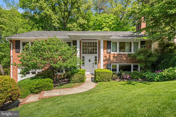 $1,585,000 | 3844 26th Street North, Arlington, VA 22207