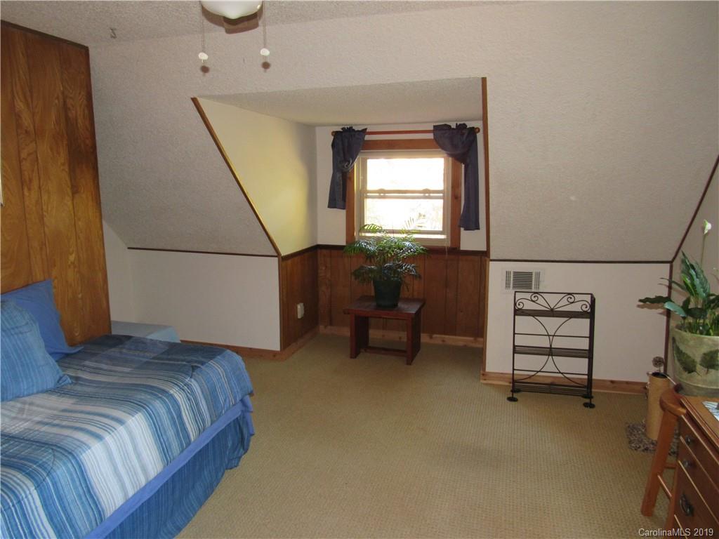 269 Sunset Ridge Road Clyde, NC 28721 - Photo 24 of 41