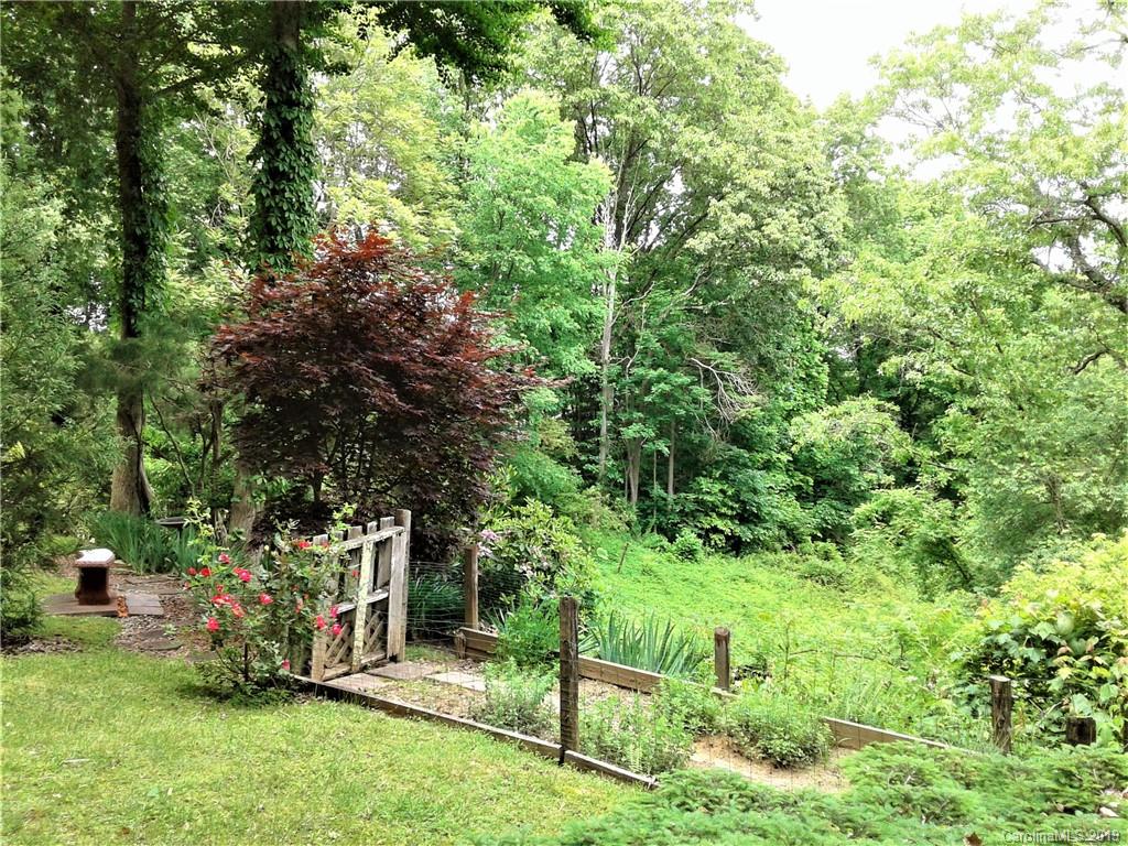 269 Sunset Ridge Road Clyde, NC 28721 - Photo 37 of 41