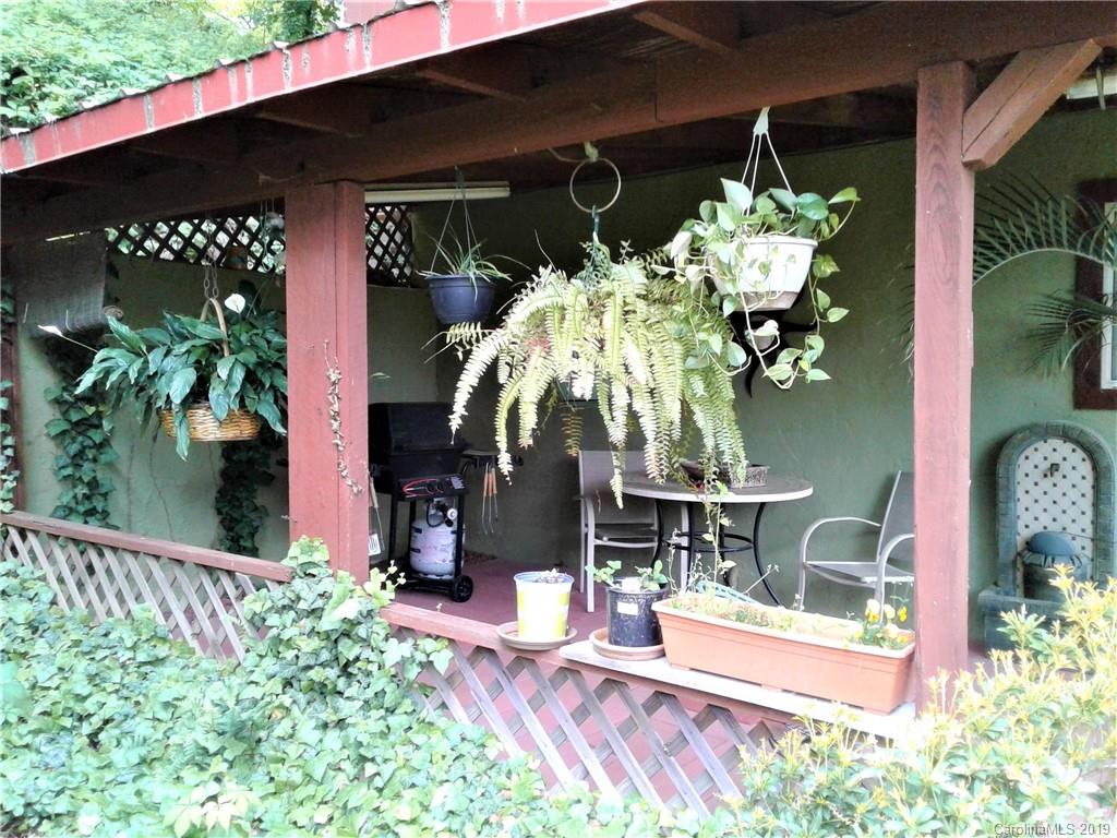 269 Sunset Ridge Road Clyde, NC 28721 - Photo 10 of 41