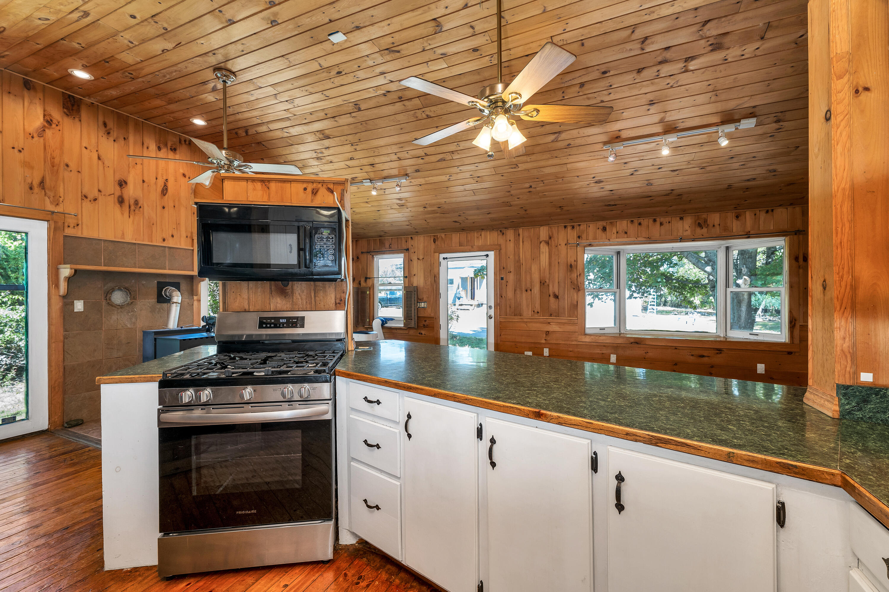 890 Foxes Ridge Road Acton, ME 04001 - Photo 5 of 42 890FoxesRidgeRd-027