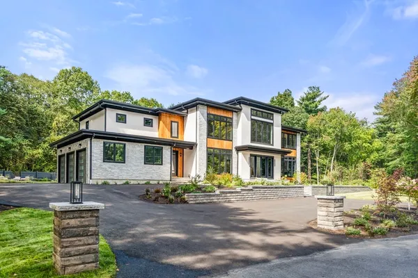 $4,585,000 | 68 Locust Lane, Needham, MA 02492