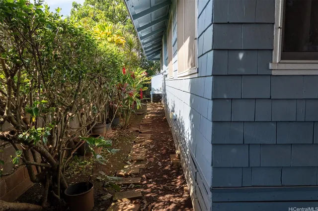 $868,000 | 231 Lehua Street, Unit D, Wahiawa, HI 96786