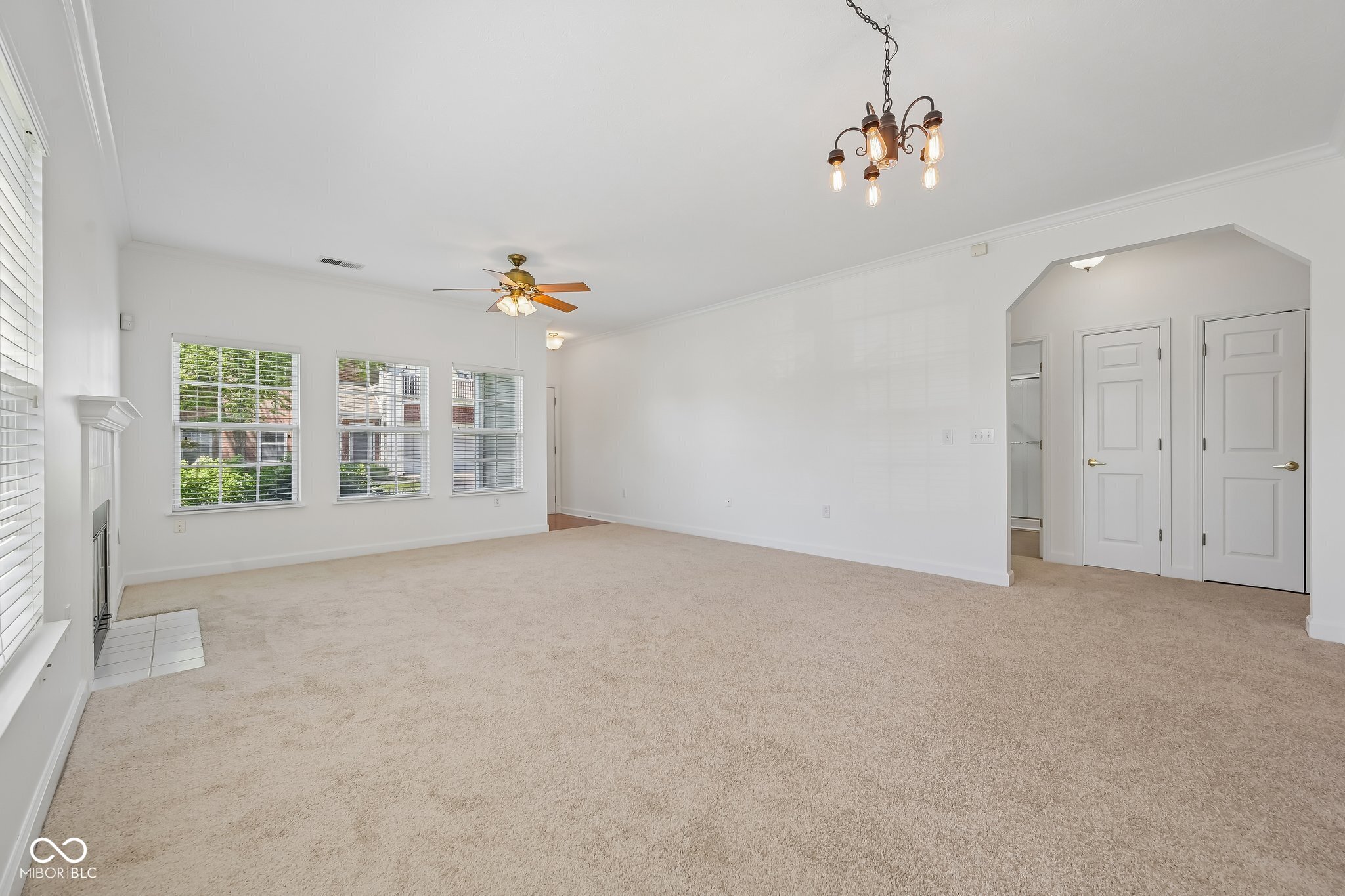 1423 Shadow Ridge Road Carmel, IN 46280 - Photo 9 of 26