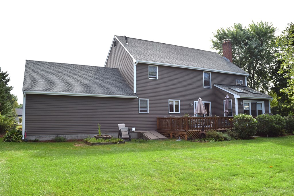 27 Lanthorn Road Northborough, MA 01532 - Photo 25 of 27 Gallery Image 25