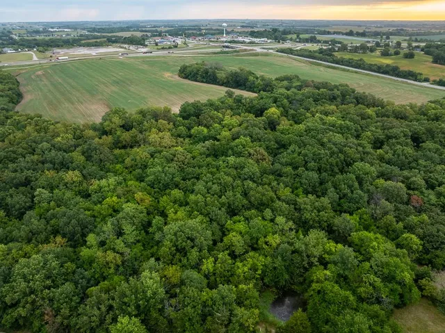 $115,440 | 13 Hwy Highway, Higginsville, MO 64037