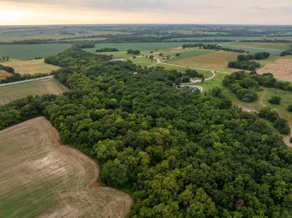$115,440 | 13 Hwy Highway, Higginsville, MO 64037