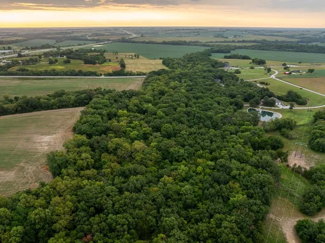 $115,440 | 13 Hwy Highway, Higginsville, MO 64037