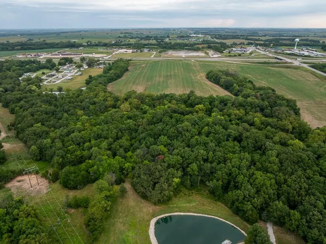 $115,440 | 13 Hwy Highway, Higginsville, MO 64037