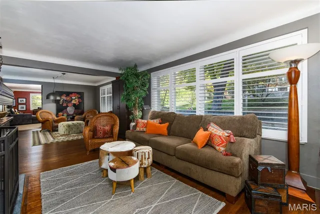 $845,000 | 3 Grantview Lane, St. Louis, MO 63123