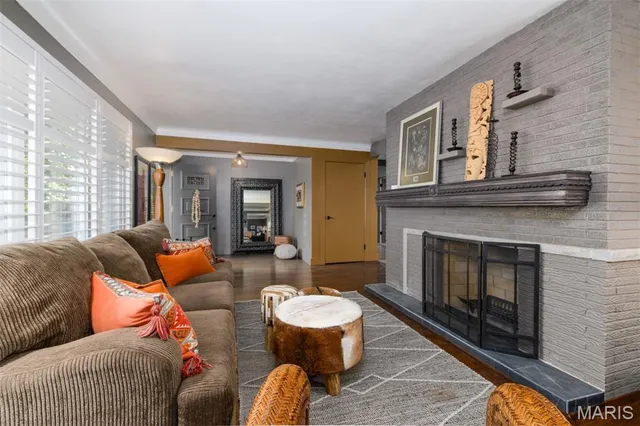 $845,000 | 3 Grantview Lane, St. Louis, MO 63123