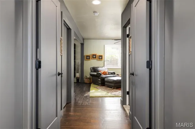 $845,000 | 3 Grantview Lane, St. Louis, MO 63123