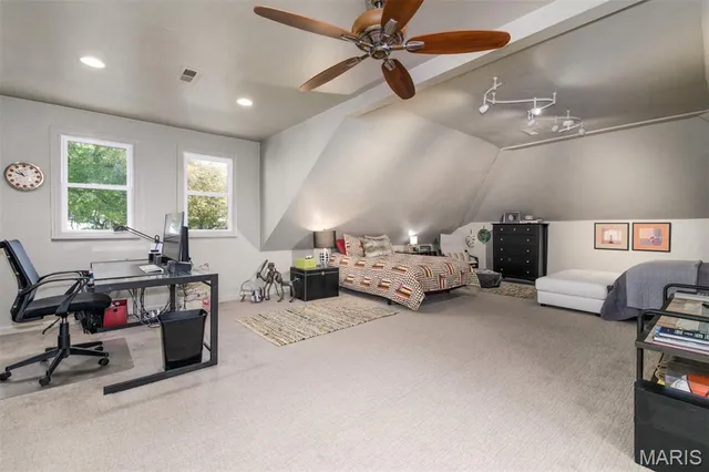 $845,000 | 3 Grantview Lane, St. Louis, MO 63123