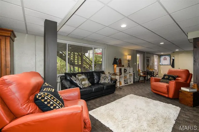 $845,000 | 3 Grantview Lane, St. Louis, MO 63123