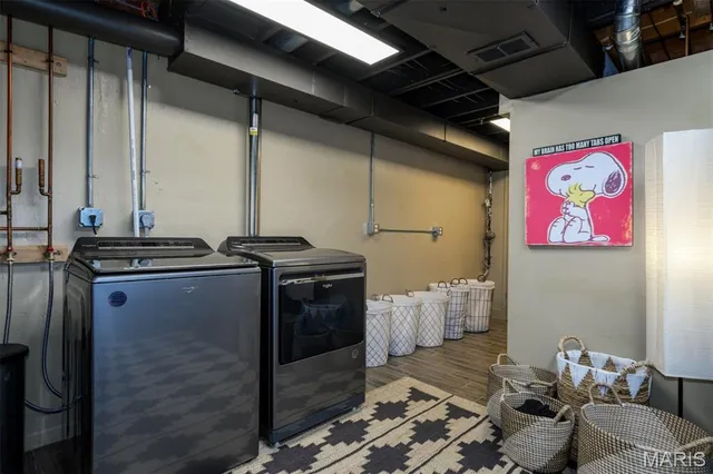 $845,000 | 3 Grantview Lane, St. Louis, MO 63123