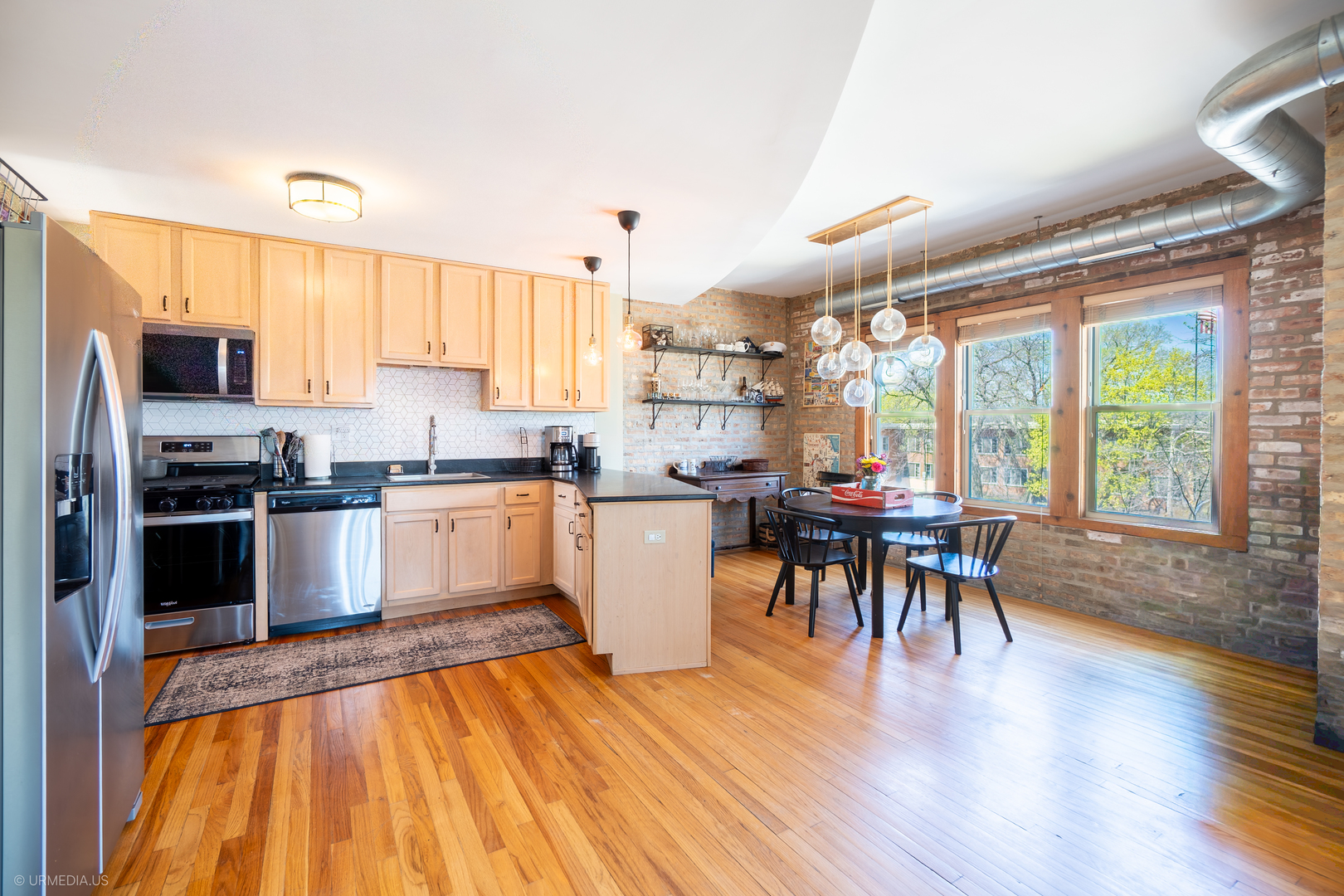 1231 West Greenleaf Avenue, Unit 2 Chicago, IL 60626 - Photo 10 of 25