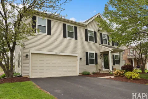 $535,000 | 1053 Wheatland Drive, Crystal Lake, IL 60014